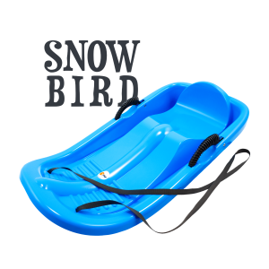 Blauer Kinderlenkschlitten Snow Bird mit erhöhtem Sitz, zwei seitlichen Bremsgriffen und schwarzem Zugseil auf weißem Hintergrund.